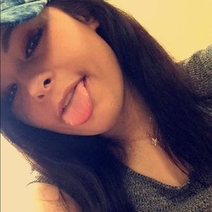 Meet your Posher, Jazmine